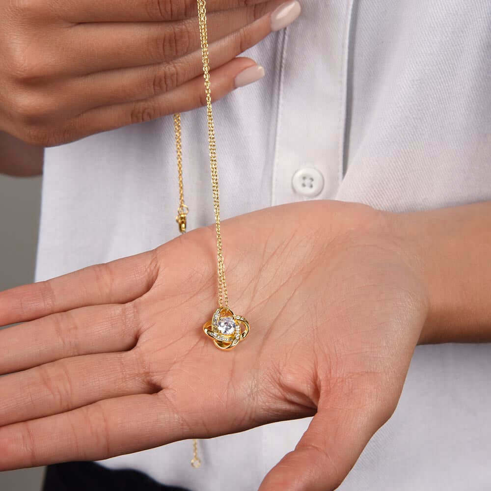 Lucky™ White Gold Necklace